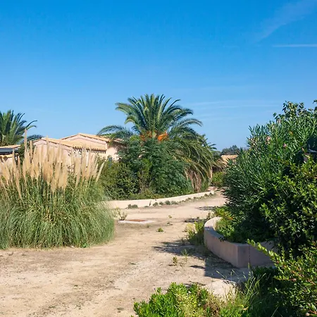 Aparthotel Padro 2*