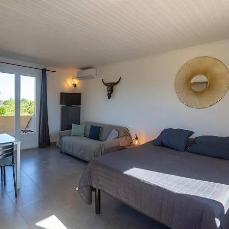 Padro Aparthotel