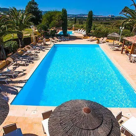 Aparthotel Padro